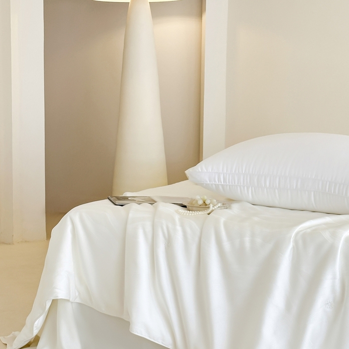 91家纺网 家纺一手货源 找家纺 茧羽世家 2025新款丝韵东方蚕丝被 被子被芯 丝韵东方-本白