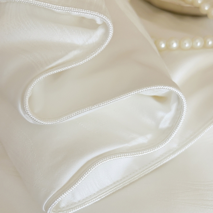 91家纺网 家纺一手货源 找家纺 茧羽世家 2025新款丝韵东方蚕丝被 被子被芯 丝韵东方-本白