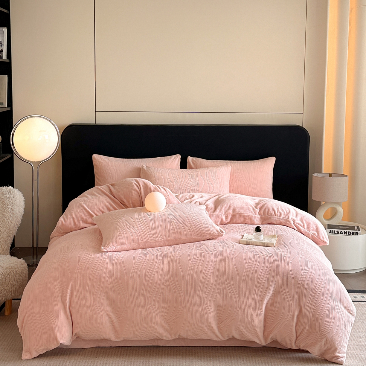 91家纺网 家纺一手货源 找家纺 酱子 2025新款AB版烂花牛奶绒四件套 烂花-桃粉