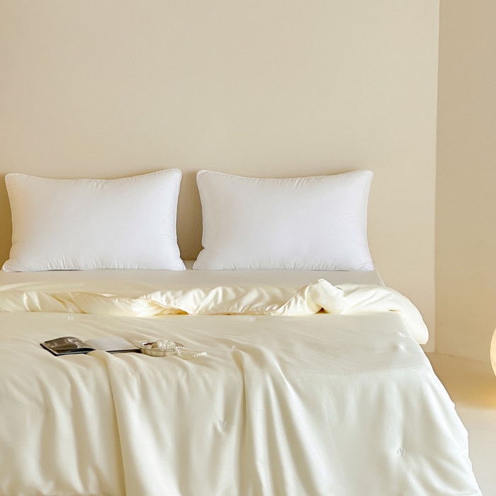 91家纺网 家纺一手货源 找家纺 茧羽世家 2025新款丝韵东方蚕丝被 被子被芯 丝韵东方-浅豆黄