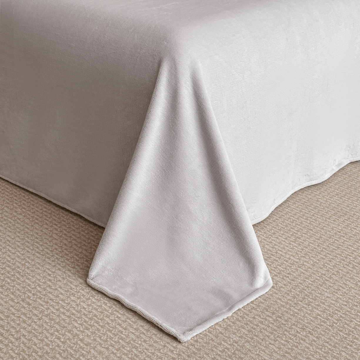 91家纺网 家纺一手货源 找家纺 酱子 2025新款AB版烂花牛奶绒四件套 烂花-米灰