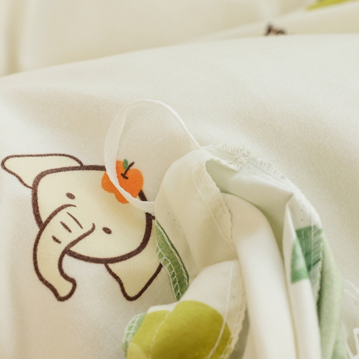 91家纺网 家纺一手货源 找家纺 优纤家纺 2025新款120克磨毛斜纹卡通花卉印花植物羊绒四件套 小艾