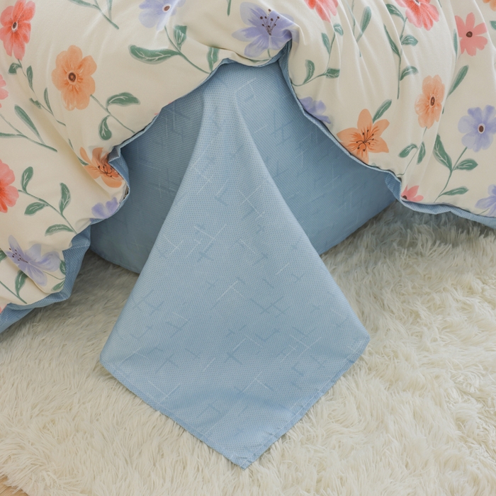 91家纺网 家纺一手货源 找家纺 优纤家纺 2025新款120克磨毛斜纹卡通花卉印花植物羊绒四件套 科莫花园