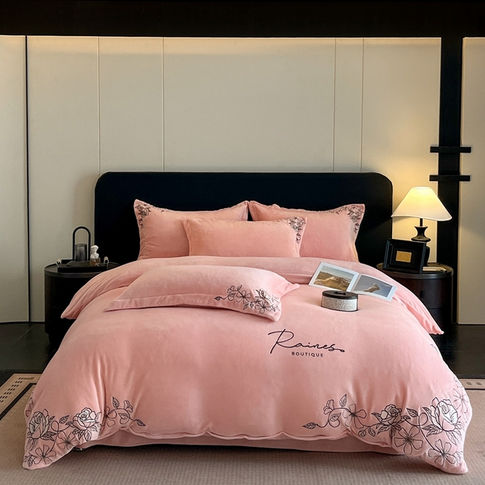 金牛座家纺 2025新款加厚牛奶绒轻奢刺绣四件套-若兰 若兰-嫩粉