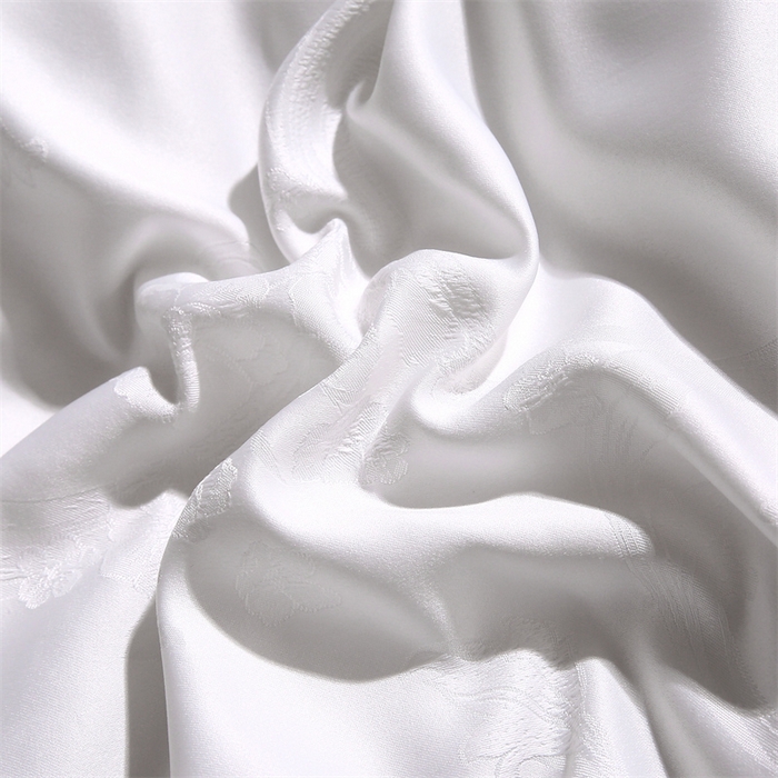 91家纺网 家纺一手货源 找家纺 前程家纺 2025新款-凤凰花被 凤凰花-白色