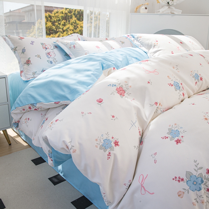 91家纺网 家纺一手货源 找家纺 优纤家纺 2025新款120克磨毛斜纹卡通花卉印花植物羊绒四件套 小清新