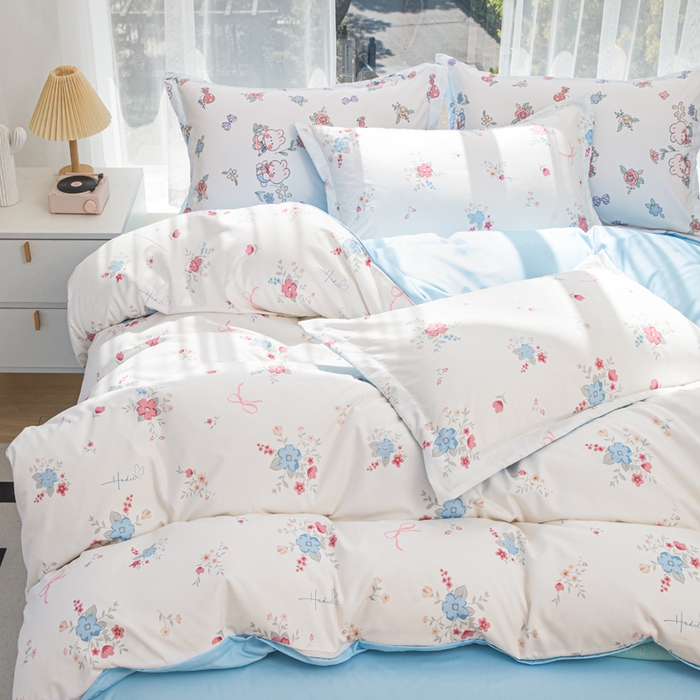 91家纺网 家纺一手货源 找家纺 优纤家纺 2025新款120克磨毛斜纹卡通花卉印花植物羊绒四件套 小清新