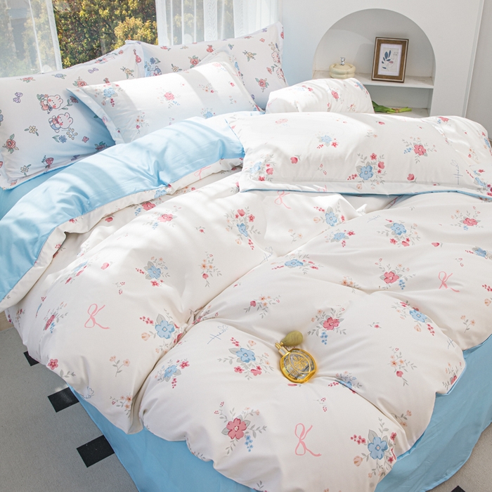 91家纺网 家纺一手货源 找家纺 优纤家纺 2025新款120克磨毛斜纹卡通花卉印花植物羊绒四件套 小清新