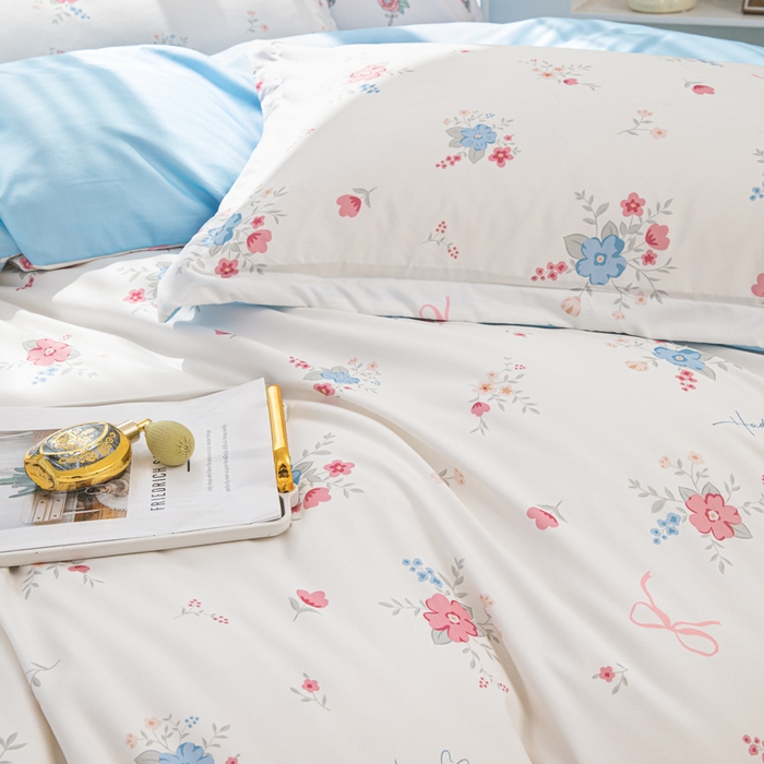 91家纺网 家纺一手货源 找家纺 优纤家纺 2025新款120克磨毛斜纹卡通花卉印花植物羊绒四件套 小清新