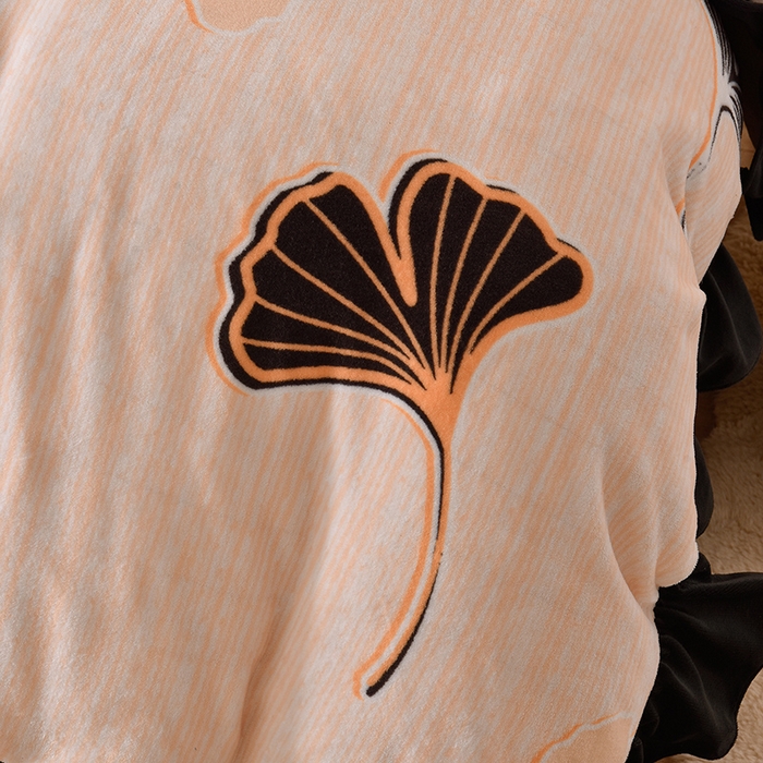 91家纺网 家纺一手货源 找家纺 牵依 2025新款赫本风水花边牛奶绒四件套 法式-银杏叶