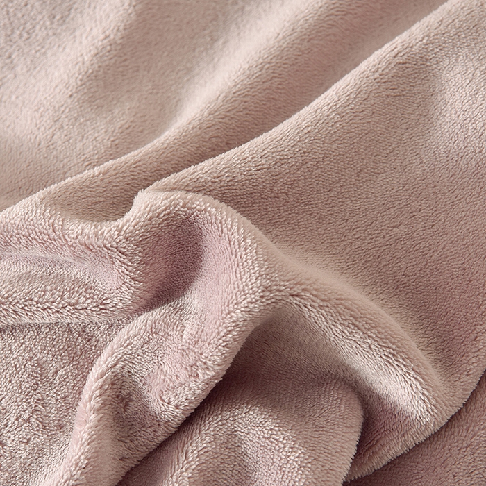 91家纺网 家纺一手货源 找家纺 牵依 2025新款赫本风水花边牛奶绒四件套 法式-轻梦花海