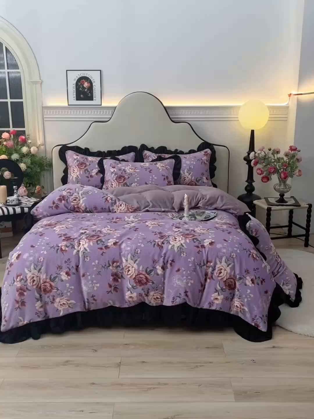 91家纺网 家纺一手货源 找家纺 牵依 2025新款赫本风水花边牛奶绒四件套 法式-轻梦花海