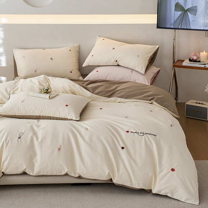 简纯主义 2025新款100s贡缎长绒棉纯棉刺绣四件套-趣味 樱桃甜心-咖