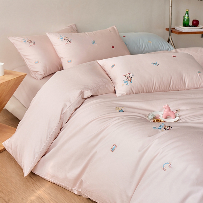 91家纺网 家纺一手货源 找家纺 简纯主义 2025新款100s贡缎长绒棉纯棉刺绣四件套-趣味 露露米娅-粉