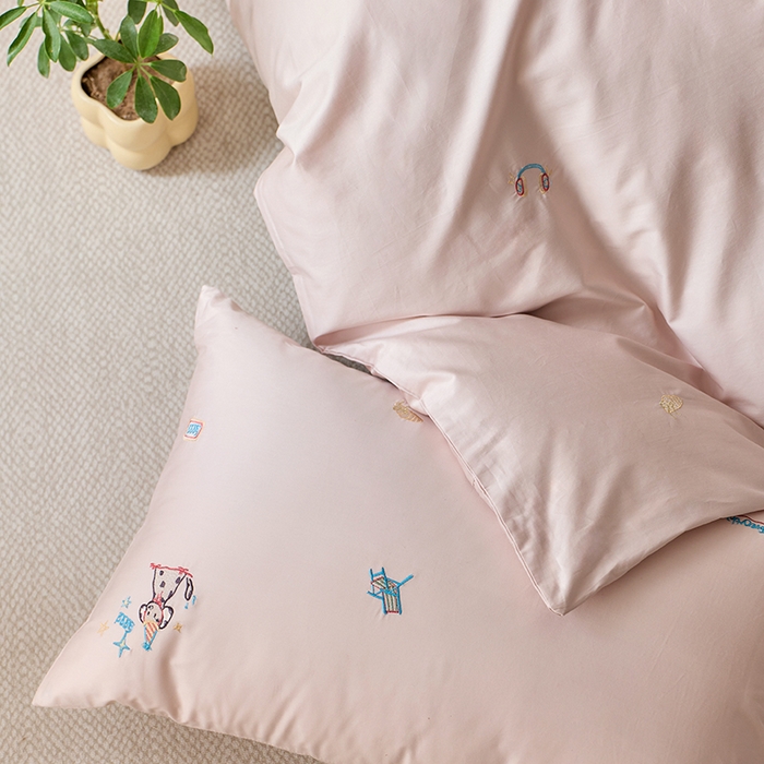 91家纺网 家纺一手货源 找家纺 简纯主义 2025新款100s贡缎长绒棉纯棉刺绣四件套-趣味 露露米娅-粉