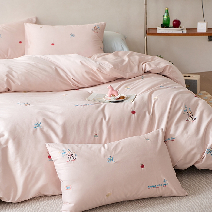 91家纺网 家纺一手货源 找家纺 简纯主义 2025新款100s贡缎长绒棉纯棉刺绣四件套-趣味 露露米娅-粉