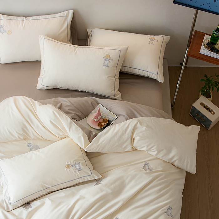 91家纺网 家纺一手货源 找家纺 简纯主义 2025新款100s贡缎长绒棉纯棉刺绣四件套-趣味 干脆面