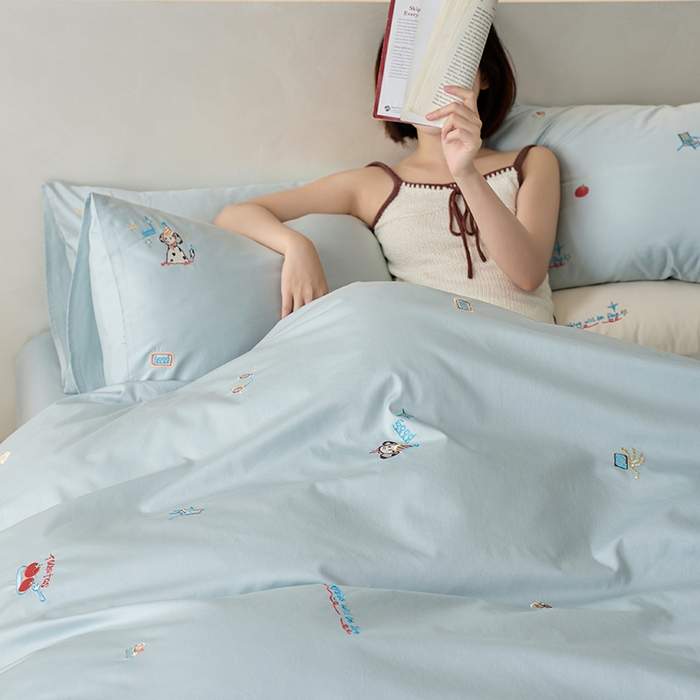 91家纺网 家纺一手货源 找家纺 简纯主义 2025新款100s贡缎长绒棉纯棉刺绣四件套-趣味 露露米娅-蓝