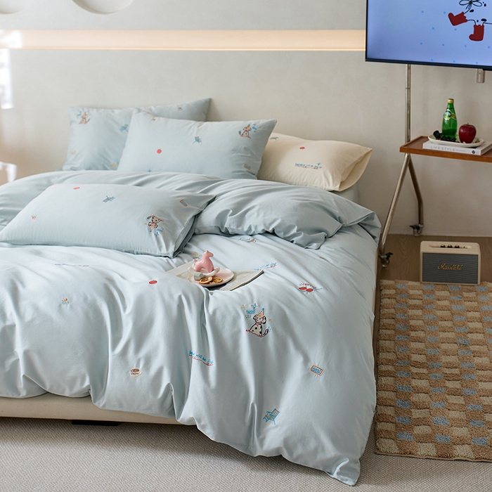 91家纺网 家纺一手货源 找家纺 简纯主义 2025新款100s贡缎长绒棉纯棉刺绣四件套-趣味 露露米娅-蓝
