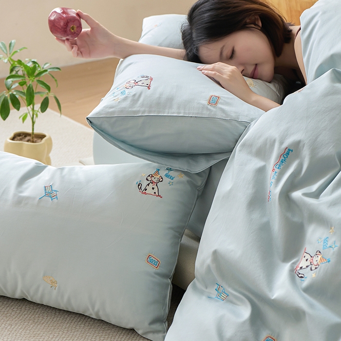 91家纺网 家纺一手货源 找家纺 简纯主义 2025新款100s贡缎长绒棉纯棉刺绣四件套-趣味 露露米娅-蓝