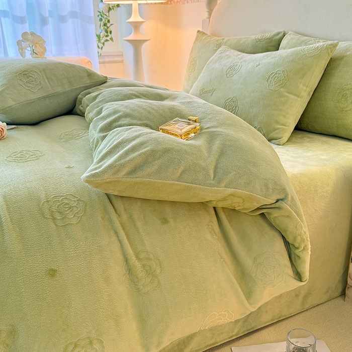 眠博士 2025新款立体雕花牛奶绒加厚保暖四件套-安吉拉-芙蔓-赛琳 浮雕绒-芙蔓绿