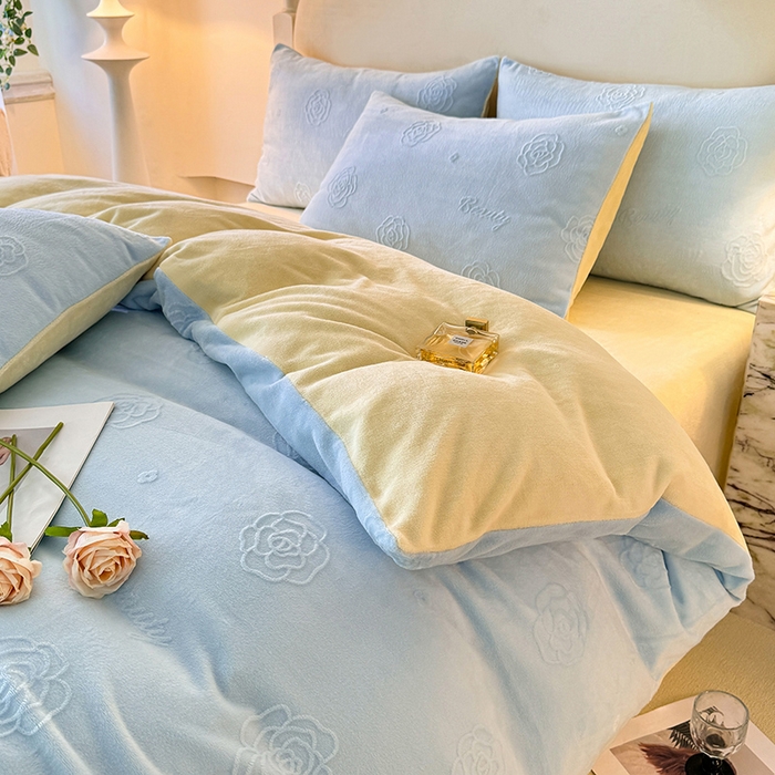 91家纺网 家纺一手货源 找家纺 （总）眠博士 2025新款立体雕花牛奶绒加厚保暖四件套-安吉拉-芙蔓-赛琳