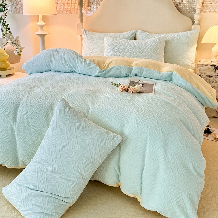 91家纺网 家纺一手货源 找家纺 眠博士 2025新款立体雕花牛奶绒加厚保暖四件套-安吉拉-芙蔓-赛琳 浮雕绒-安吉拉蓝黄