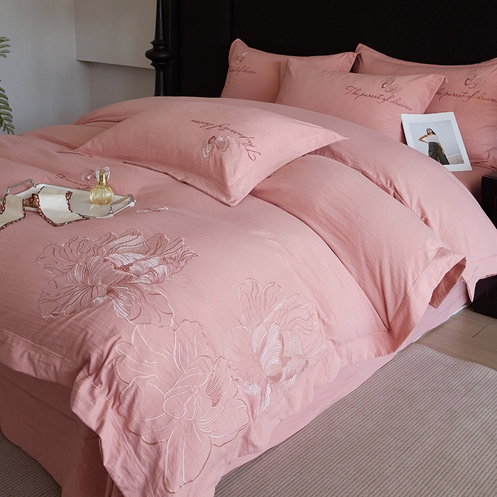 金纱玉纺家纺 2025新款水洗棉工艺刺绣四件套 沁颜花开-粉豆沙