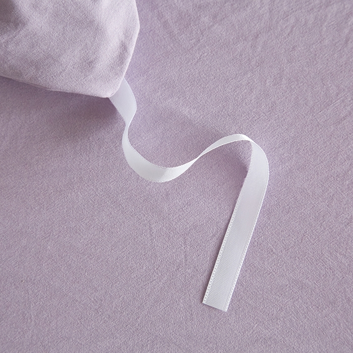 91家纺网 家纺一手货源 找家纺 金纱玉纺家纺 2025新款水洗棉工艺刺绣四件套 沁颜花开-紫