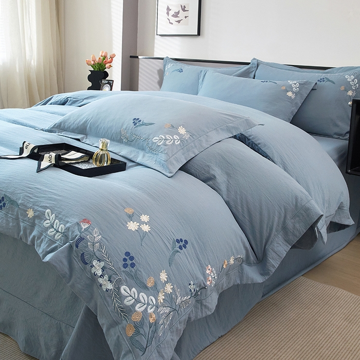 金纱玉纺家纺 2025新款水洗棉工艺刺绣四件套 恬静时光-宾利蓝
