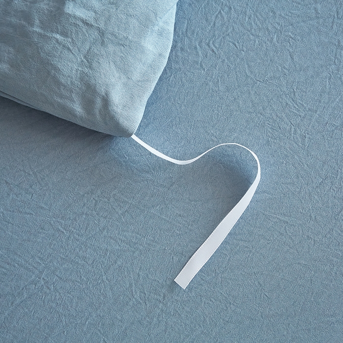 91家纺网 家纺一手货源 找家纺 金纱玉纺家纺 2025新款水洗棉工艺刺绣四件套 恬静时光-宾利蓝