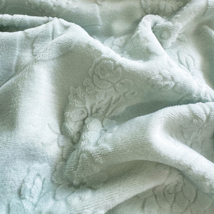 91家纺网 家纺一手货源 找家纺 言熙居家纺 2025新款全消光240克雕花牛奶绒四件套一套重9斤小香风系列 小香风-薄荷绿