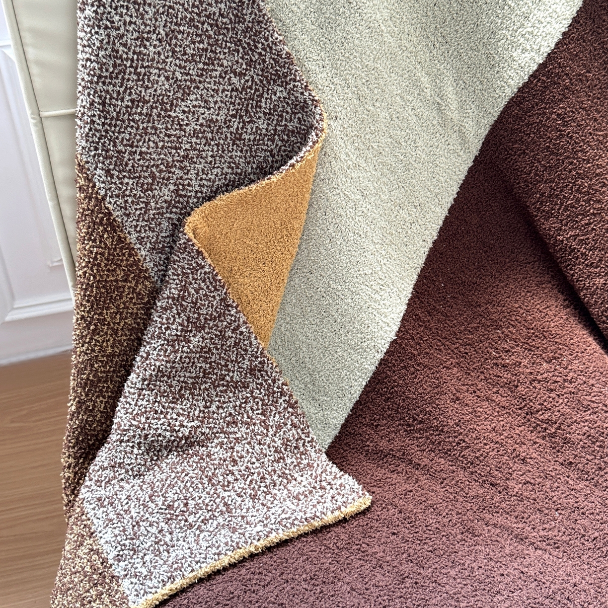 91家纺网 家纺一手货源 找家纺 CINNY馨宜 2025新款半边绒毯休闲毯披肩毯盖毯办公室午睡毯 黄油积木