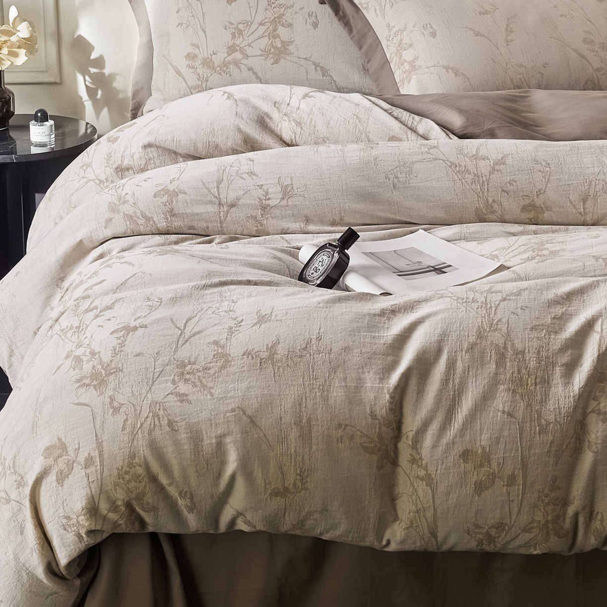 91家纺网 家纺一手货源 找家纺 梦享生活家居 2025新款全棉纯棉色织提花磨毛四件套 全棉磨毛锦绣-米棕