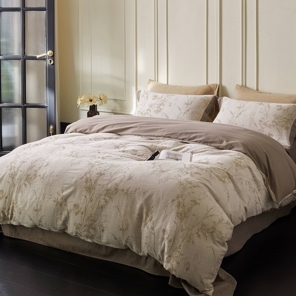 91家纺网 家纺一手货源 找家纺 梦享生活家居 2025新款全棉纯棉色织提花磨毛四件套 全棉磨毛锦绣-米棕