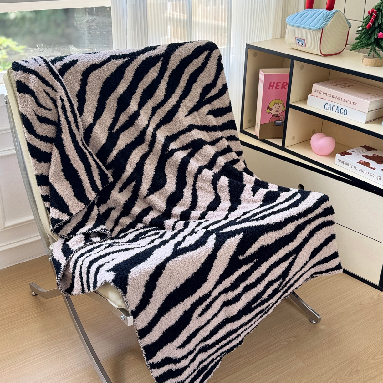91家纺网 家纺一手货源 找家纺 CINNY馨宜 2025新款半边绒毯休闲毯披肩毯盖毯办公室午睡毯 斑马纹
