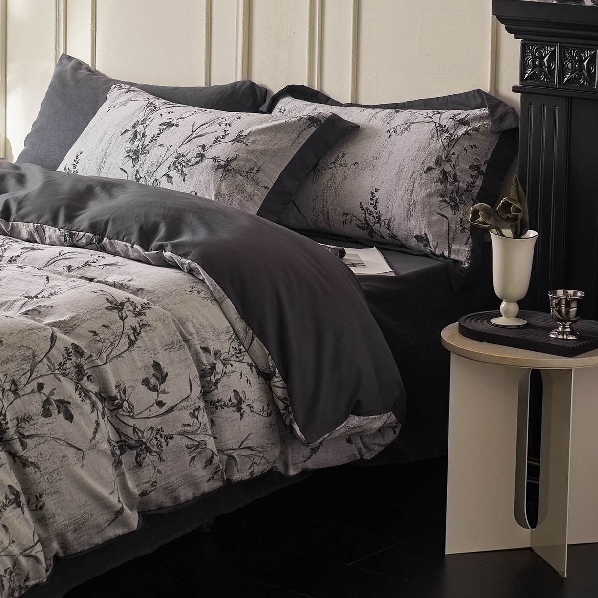 91家纺网 家纺一手货源 找家纺 梦享生活家居 2025新款全棉纯棉色织提花磨毛四件套 全棉磨毛锦绣-墨黑