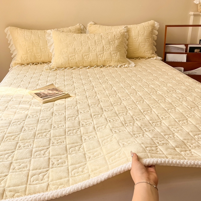 91家纺网 家纺一手货源 找家纺 眠博士 2025新款纯色牛奶绒加厚保暖绗缝大象床褥床垫 床护垫-鹅黄
