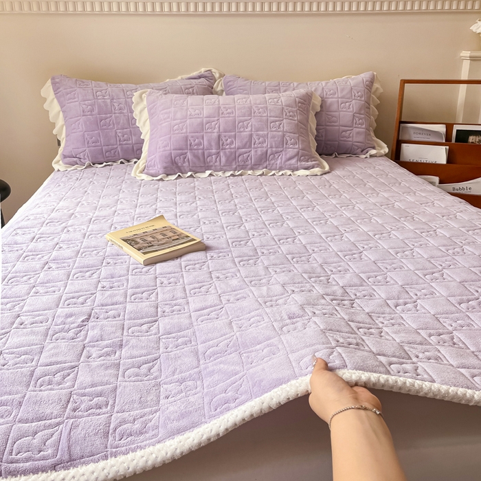 91家纺网 家纺一手货源 找家纺 眠博士 2025新款纯色牛奶绒加厚保暖绗缝大象床褥床垫 床护垫-丁香紫