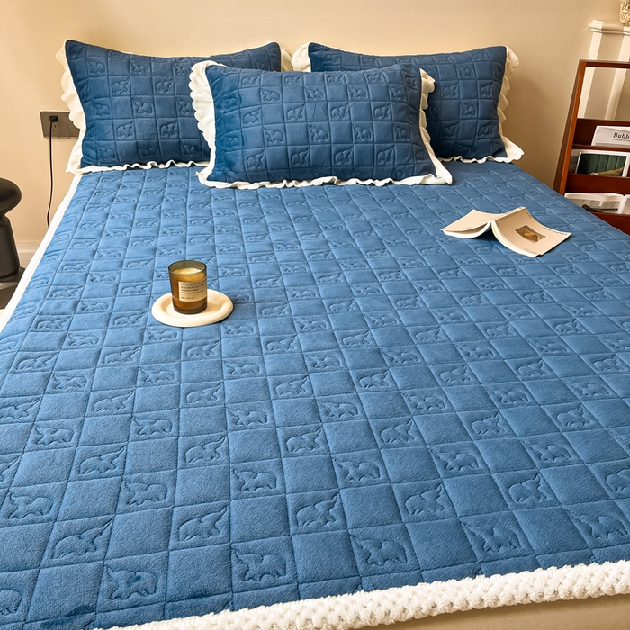 91家纺网 家纺一手货源 找家纺 （总）眠博士 2025新款纯色牛奶绒加厚保暖绗缝大象床褥床垫