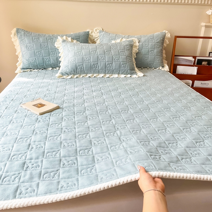 91家纺网 家纺一手货源 找家纺 眠博士 2025新款纯色牛奶绒加厚保暖绗缝大象床褥床垫 床护垫-雾霾蓝