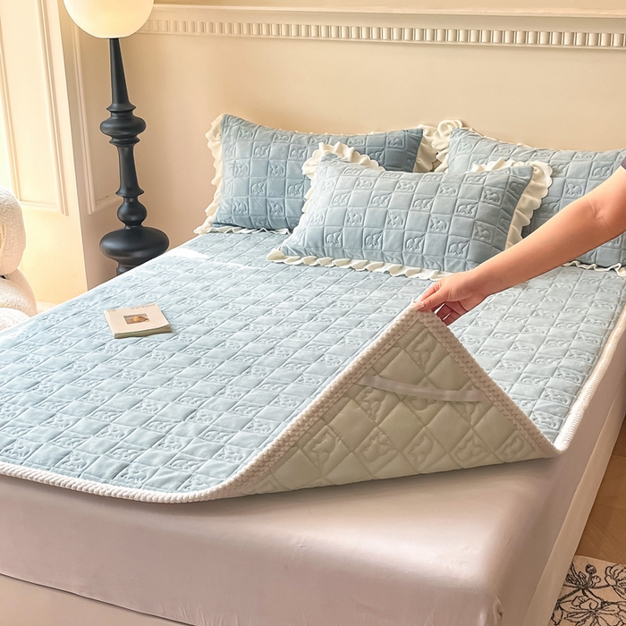 91家纺网 家纺一手货源 找家纺 眠博士 2025新款纯色牛奶绒加厚保暖绗缝大象床褥床垫 床护垫-雾霾蓝