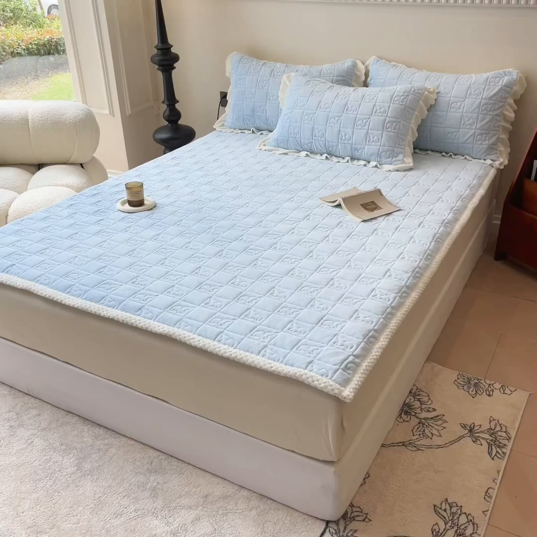 91家纺网 家纺一手货源 找家纺 眠博士 2025新款纯色牛奶绒加厚保暖绗缝大象床褥床垫 床护垫-雾霾蓝