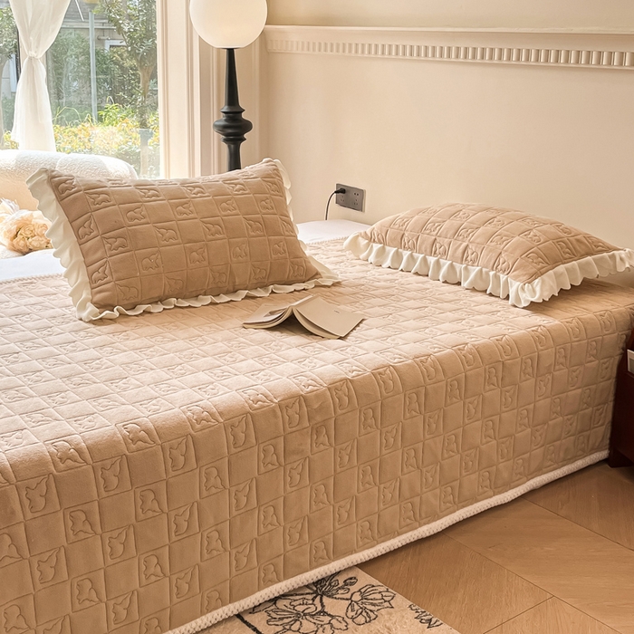 91家纺网 家纺一手货源 找家纺 眠博士 2025新款纯色牛奶绒加厚保暖绗缝大象床褥床垫 床护垫-暖咖