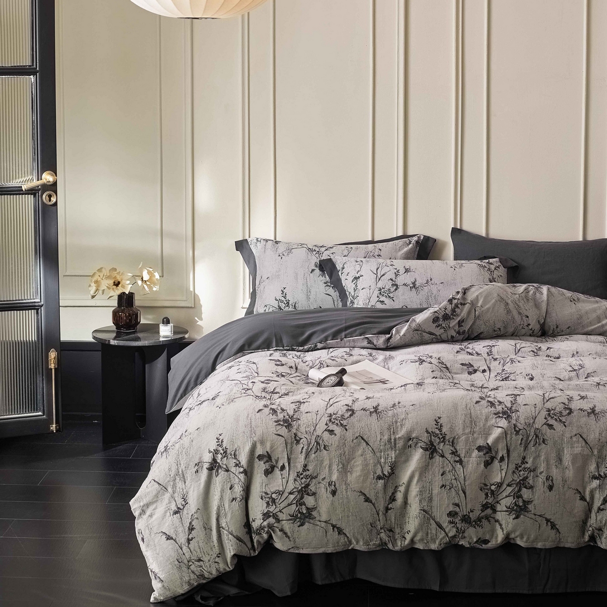 91家纺网 家纺一手货源 找家纺 梦享生活家居 2025新款A类针织高回弹40d记忆棉床垫-学生款 白-8cm