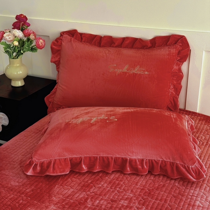 91家纺网 家纺一手货源 找家纺 （总）恋尚羽家纺 2025新款韩版花边婴儿绒大床盖四件套宝宝绒婴肤绒公主风韩式盘花四件套