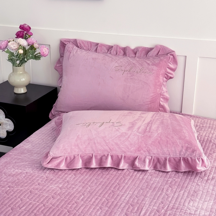 91家纺网 家纺一手货源 找家纺 恋尚羽家纺 2025新款韩版花边婴儿绒大床盖四件套宝宝绒婴肤绒公主风韩式盘花四件套 紫色