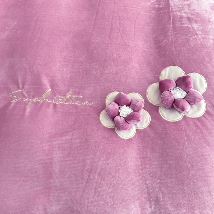 91家纺网 家纺一手货源 找家纺 恋尚羽家纺 2025新款韩版花边婴儿绒大床盖四件套宝宝绒婴肤绒公主风韩式盘花四件套 紫色