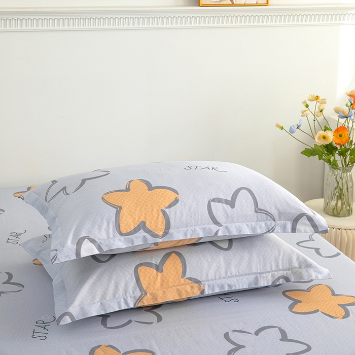 91家纺网 家纺一手货源 找家纺 新款12868全棉学生宿舍三件套卡通纯棉四件套 梦里星光