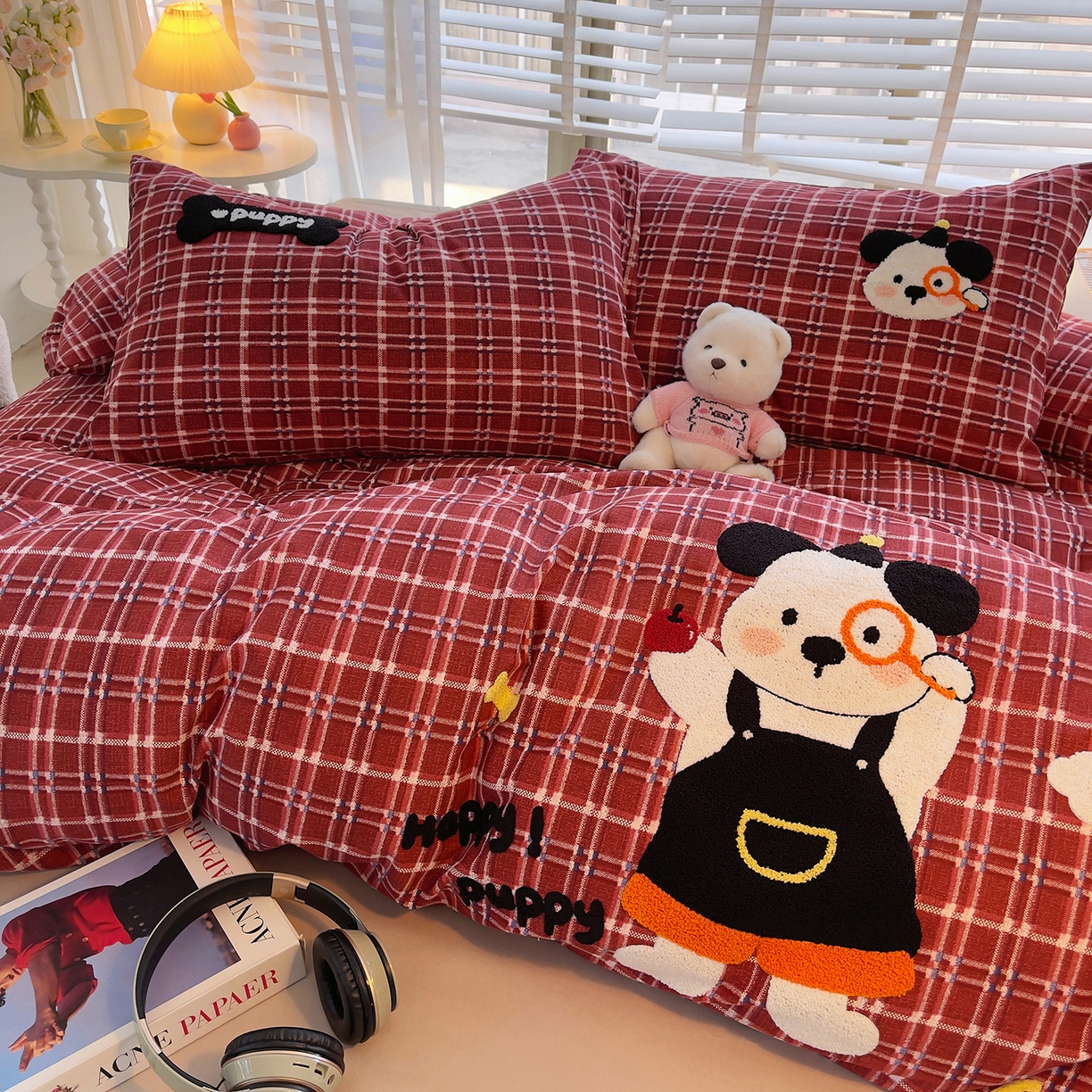 91家纺网 家纺一手货源 找家纺 （总）炫拼家纺 2025新款全棉磨毛卡通贴布绣加厚毛巾绣纯棉四件套-曲奇系列,曲奇-苹果狗,曲奇-Good卡皮,曲奇-波点猫,曲奇-好朋友,曲奇-红军熊猫,曲奇-举高高,曲奇-晚安猫